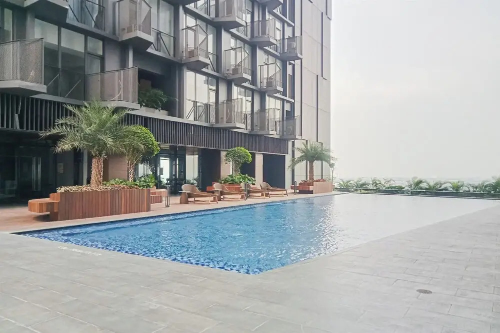 Best Deal And Homey 1Br Apartment Carstensz Residence