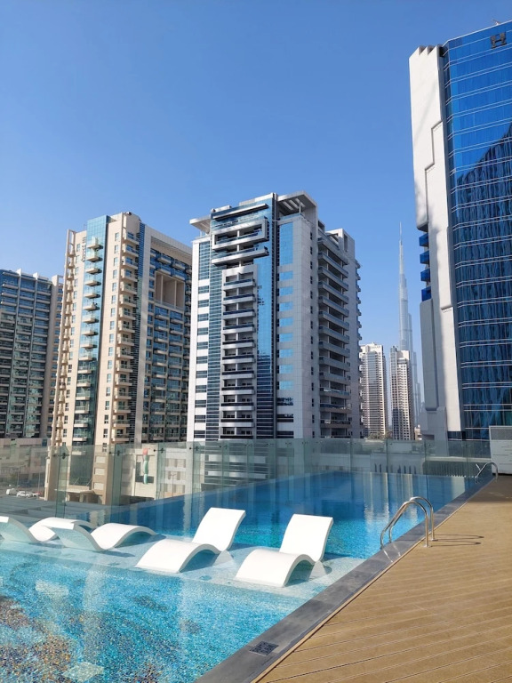 Brand New Modern Studio, Burj Khalifa View Pool