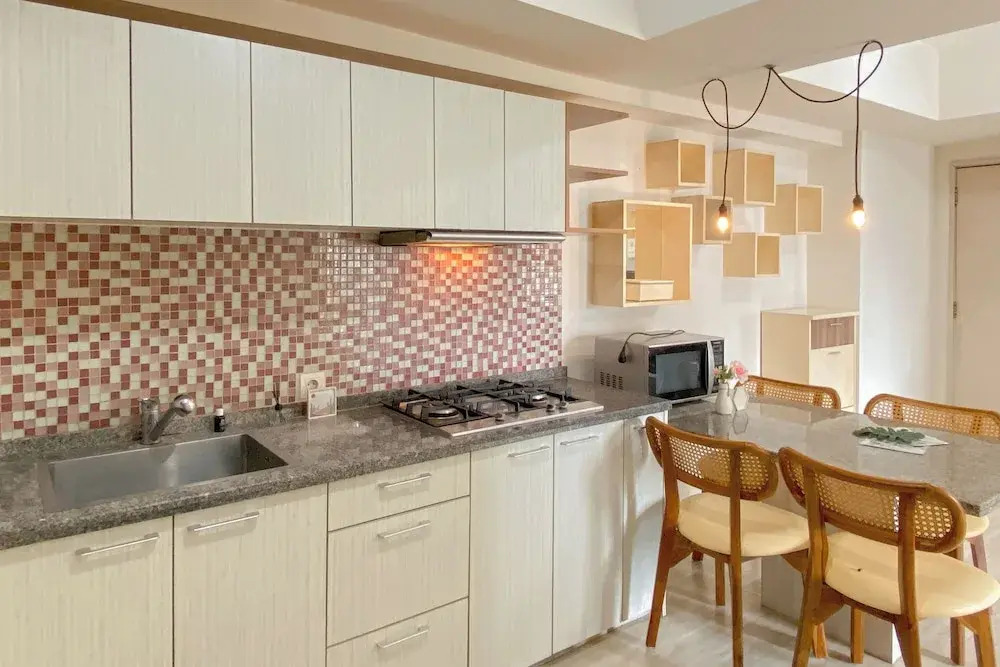 Stunning And Comfortable 2Br At The Wave Kuningan Apartment