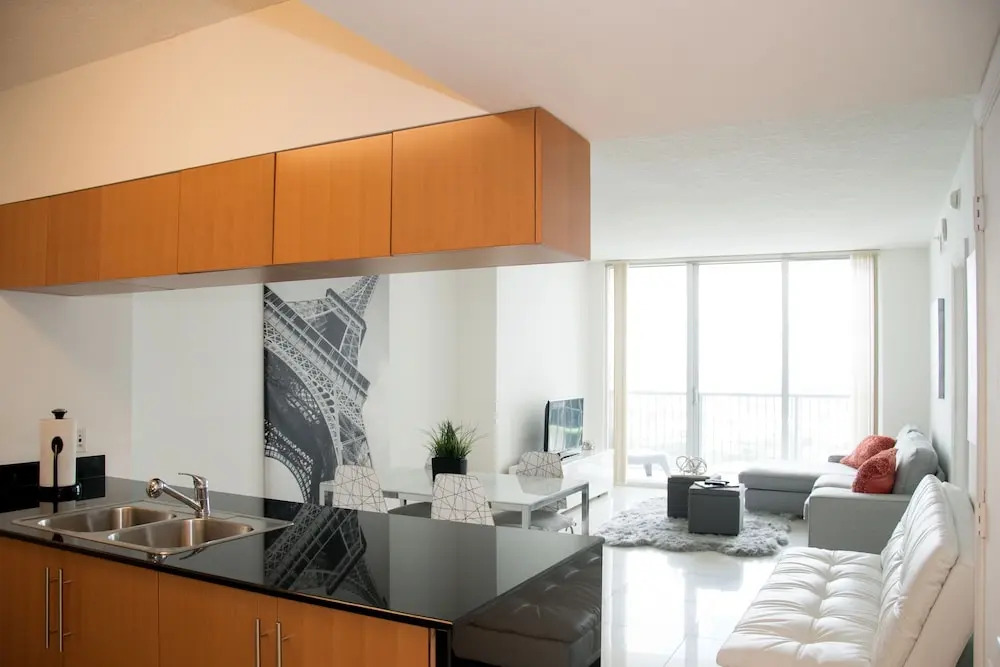 One Luxury Miami Brickell