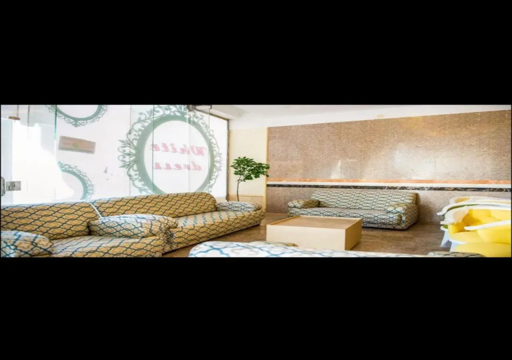 Rose Plaza