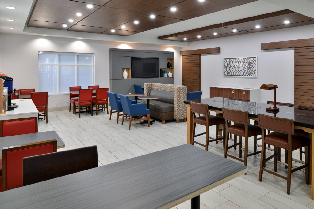 Holiday Inn Express & Suites Royse City - Rockwall by IHG