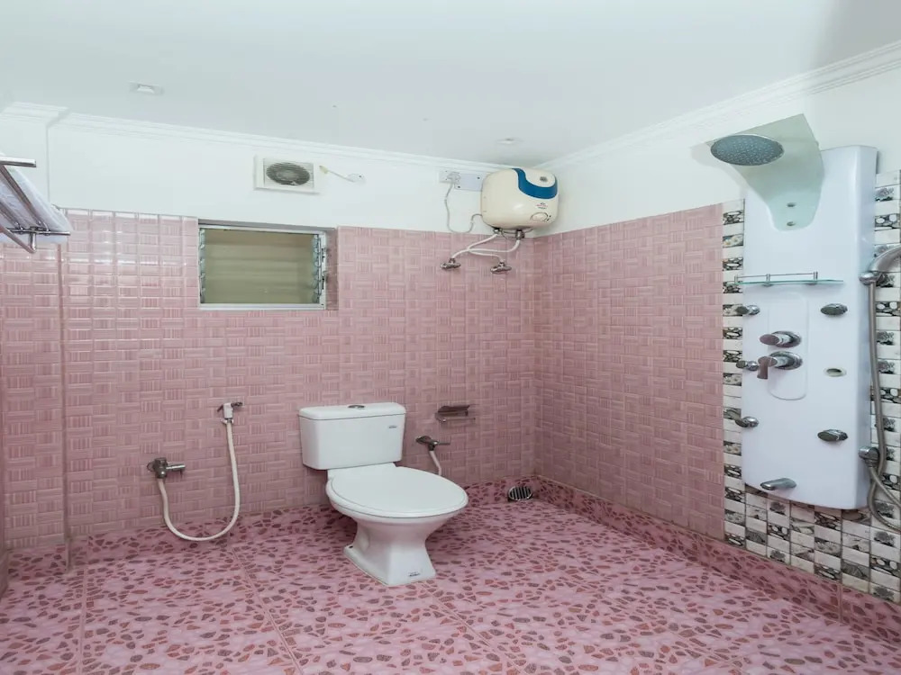 OYO Flagship 10079 Rainbow Guest House