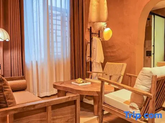 Shan Nabian • Ruyuan Homestay (Hengyang Nanyue Mount Heng Scenic Area)