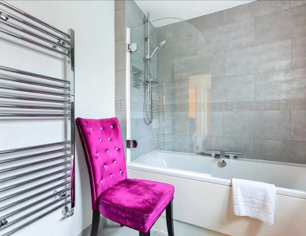 BG Private Townhouse 2 Bed 2 Bath