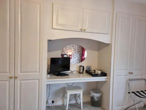 Denham Guest House