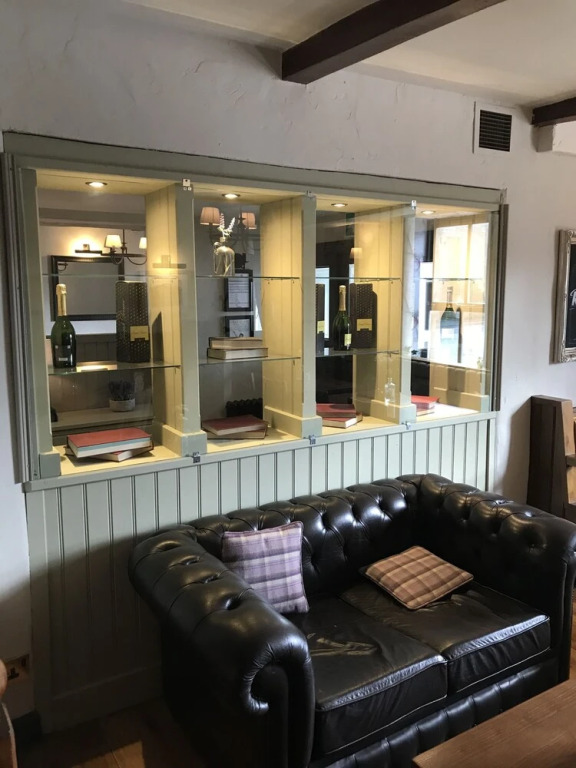 Feildens Arms Hotel