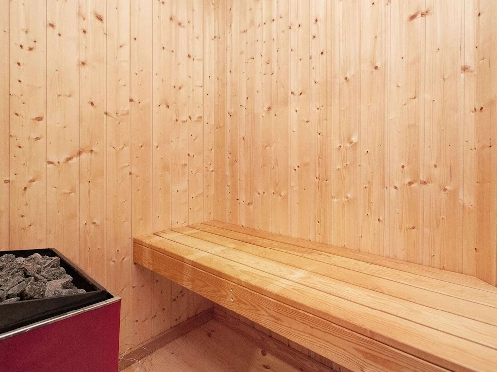 6 Person Holiday Home in Rodby