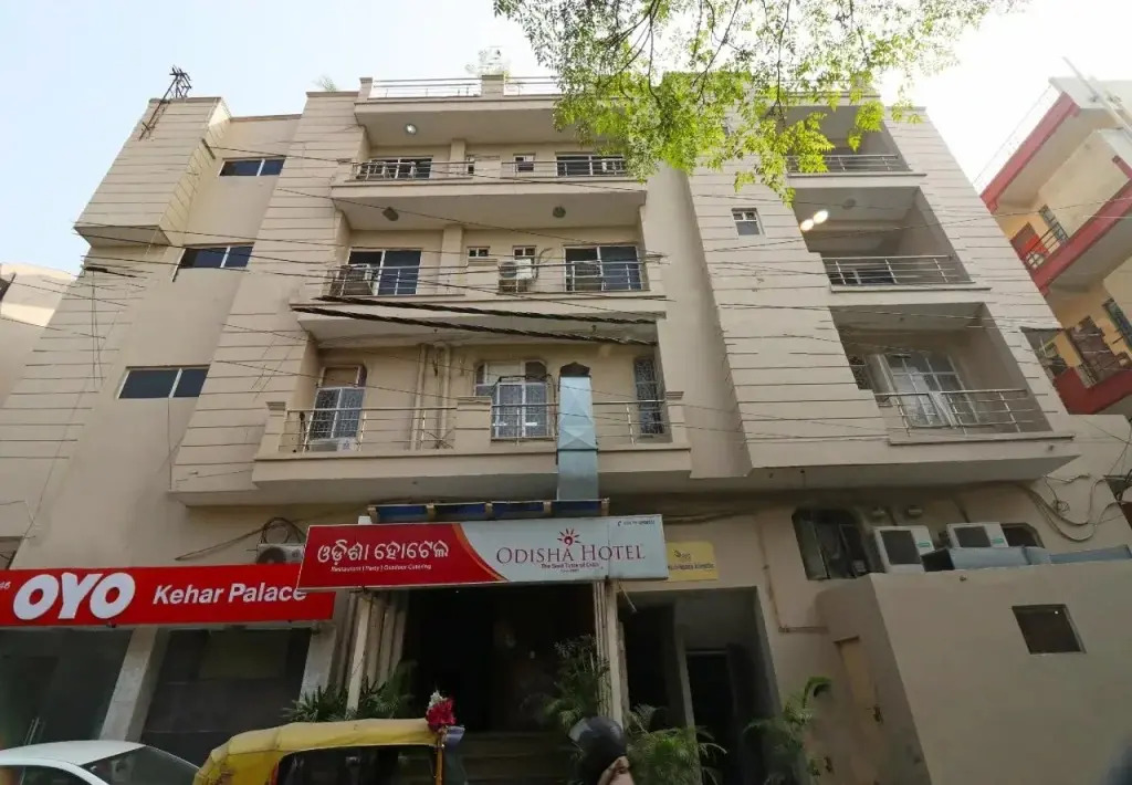 Kehar Palace by OYO Rooms