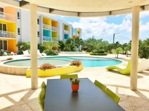 Isla Bonita Tropical 107