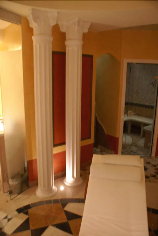 Hotel Lady Mary