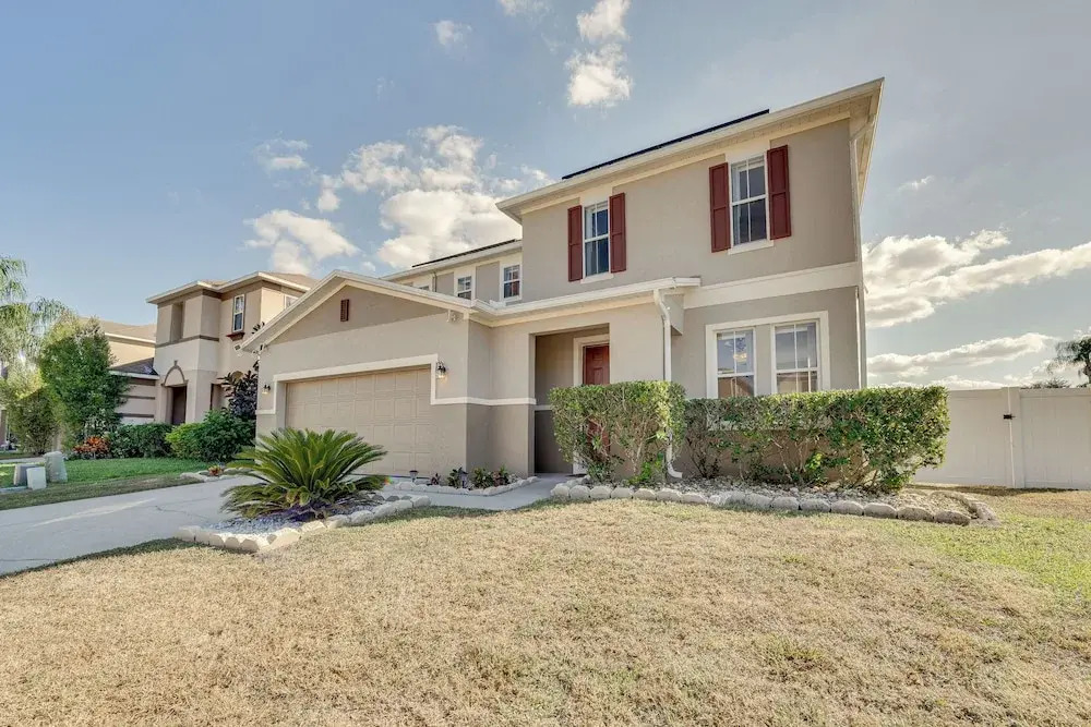 Davenport Home w/ Private Pool: 9 Mi to Disney!