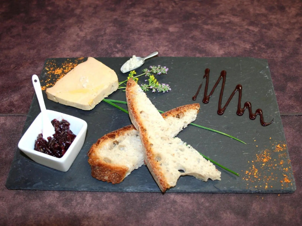 Logis Hôtel Restaurant Auberge de la Xaintrie