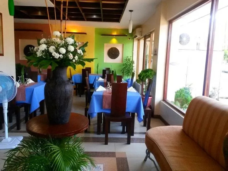 Roxas Midtown Hotel