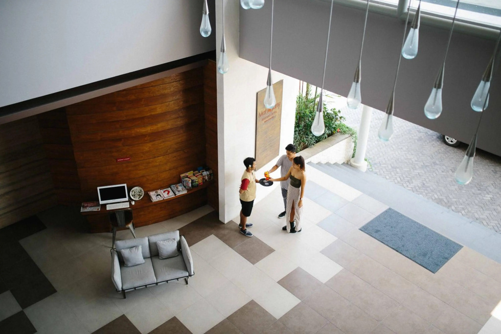 Mahogany Hotel