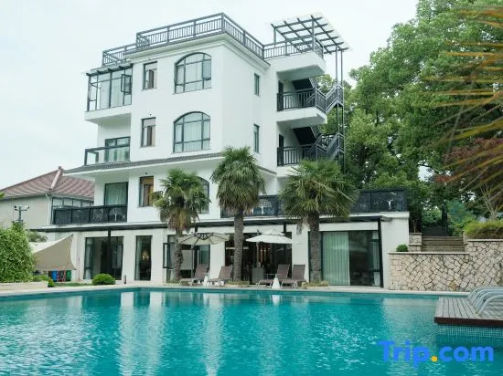 Yinye Moganshan Design Aesthetics Pool Resort Homestay