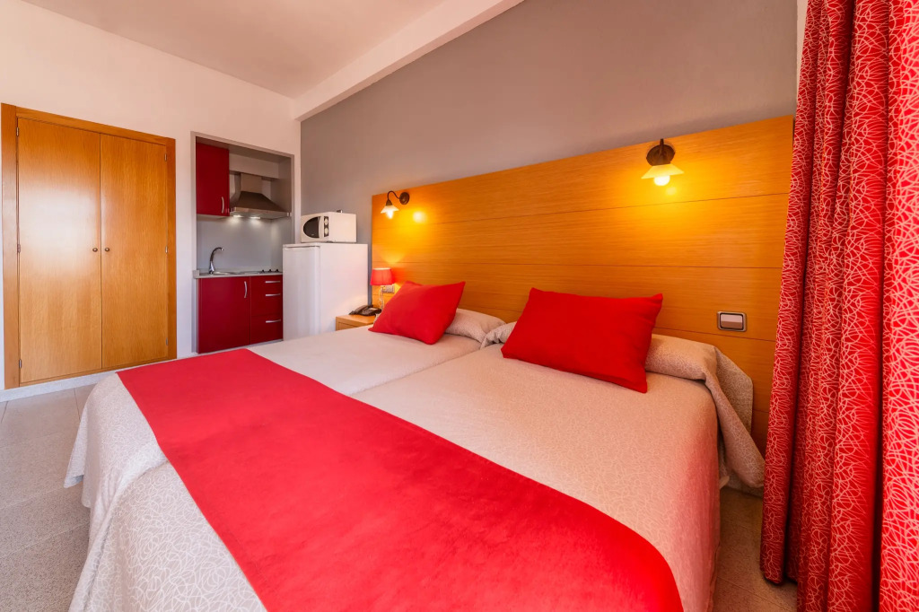 Апартотель Apartamentos Isla del Sol