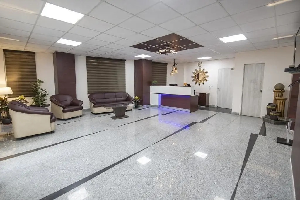 Tuma Club House