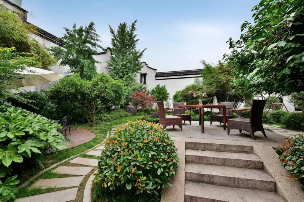 Blossom Hill Hotels & Resorts Nanxun Qiushuli