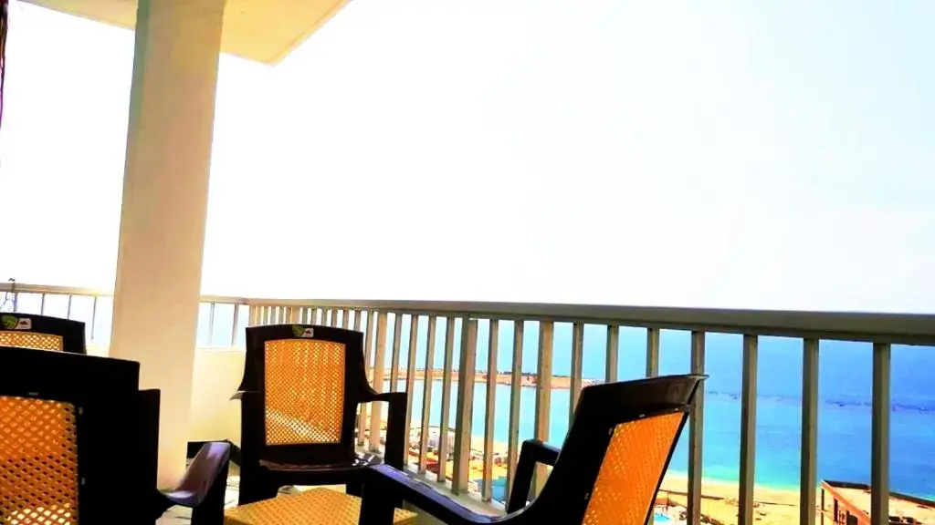Apatment 5 Stars - Sea View - in front of Tivoli Dome Alex