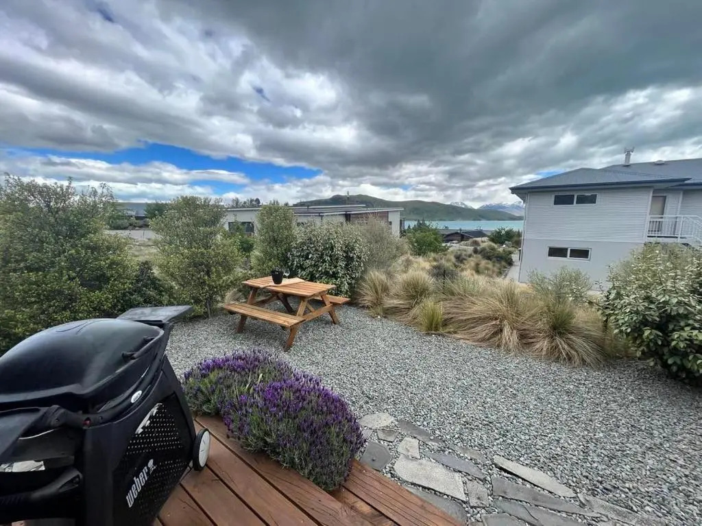 Wayfarer Lodge Studio