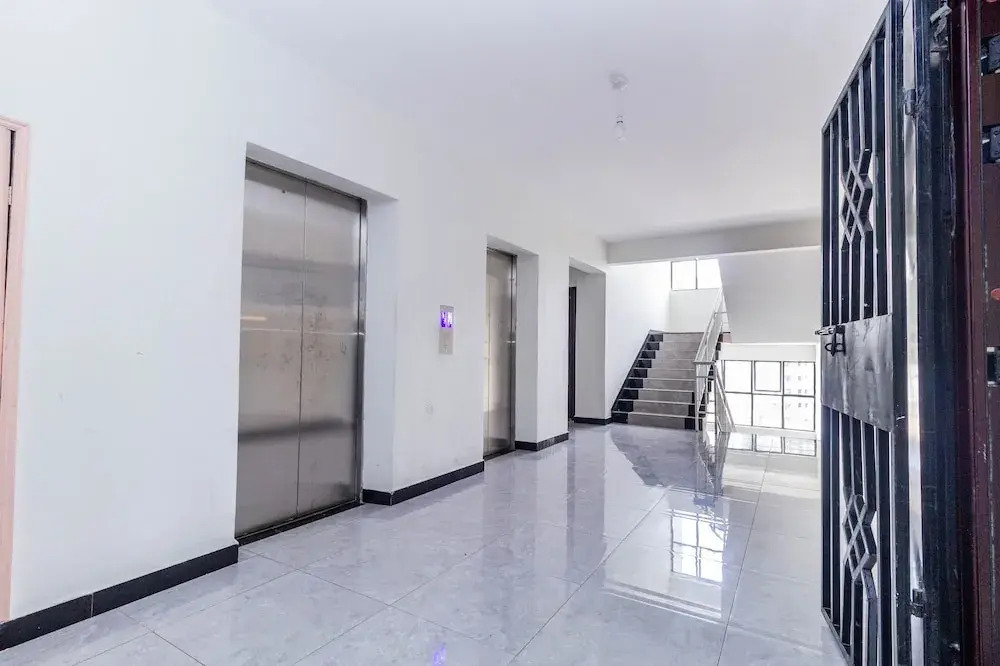 Luxurious Nairobi Apartment With City and Garden Views