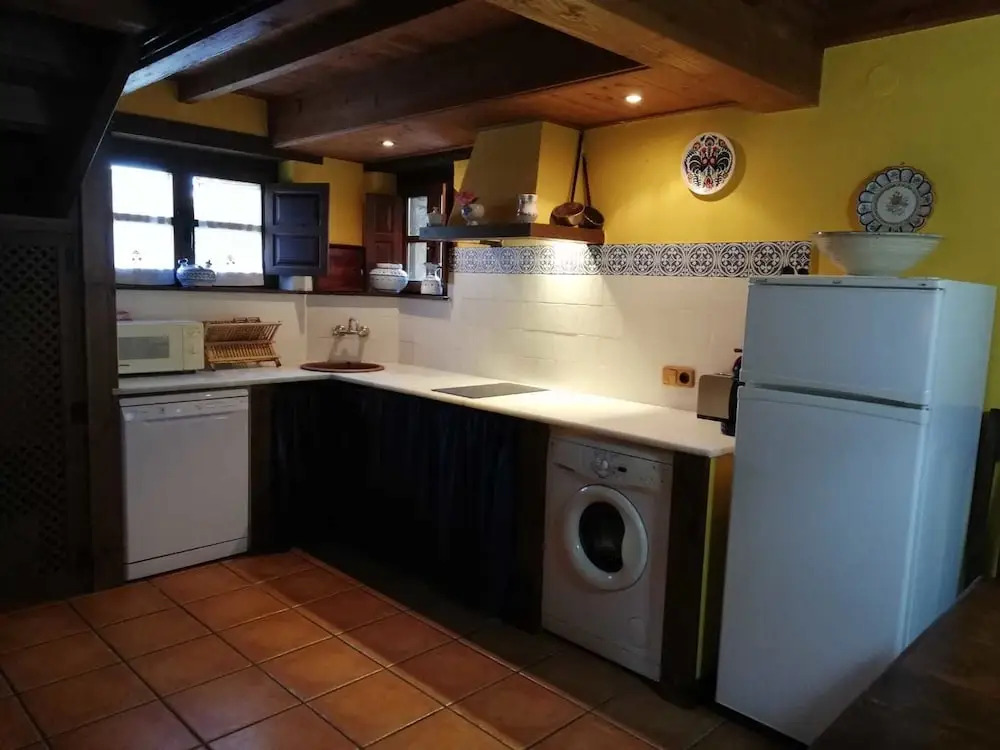 Casas rurales Valle de Bueida, jacuzzi solo en las casas el El Palacio y Viscárcel