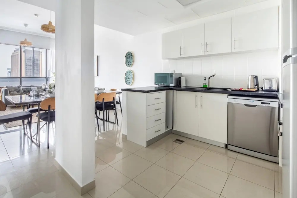 3BR Paradise for 8 With Spectacular Marina Views!