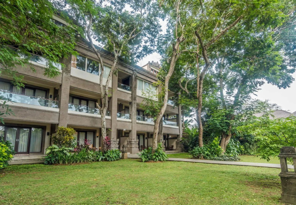 ZEN Rooms Seminyak Kuwum II