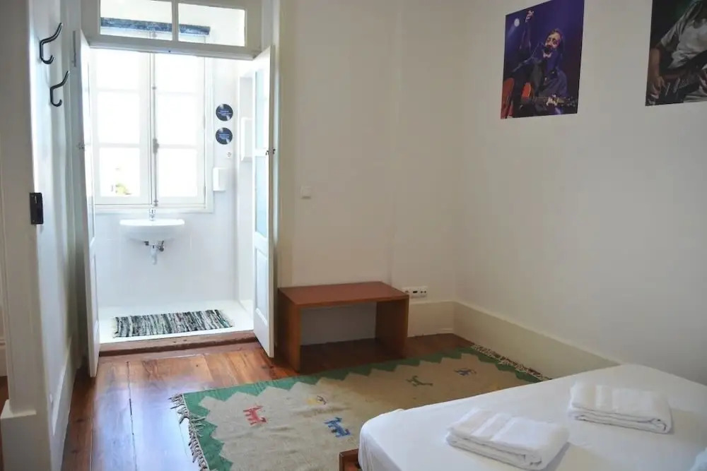 Rock n Porto Hostel