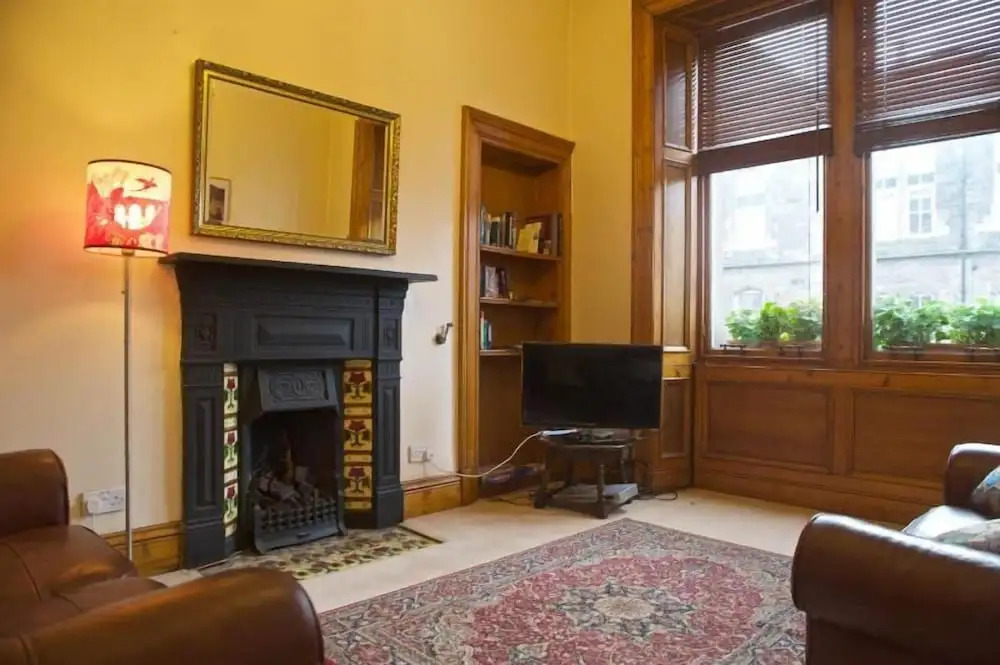 JOIVY Cosy 1-Bed Flat Near The Scottish Gallery