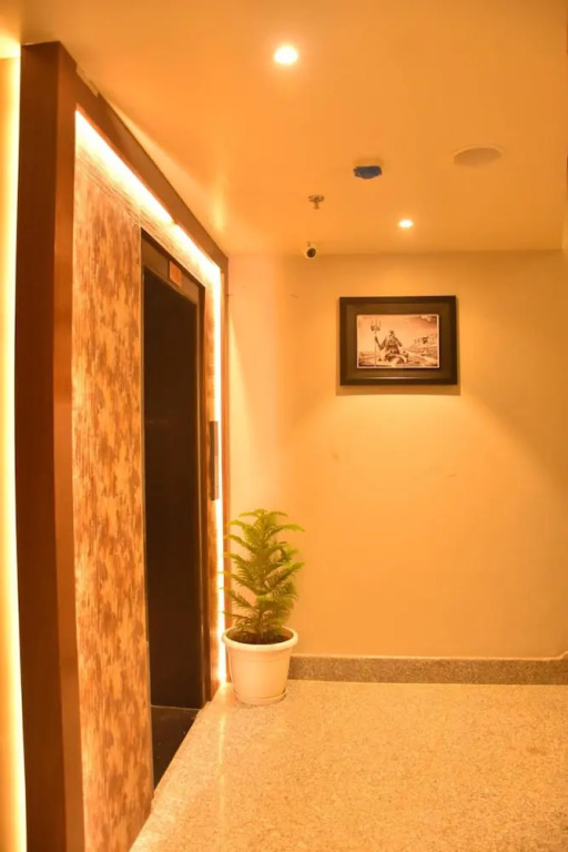 Hotel Abhinav International