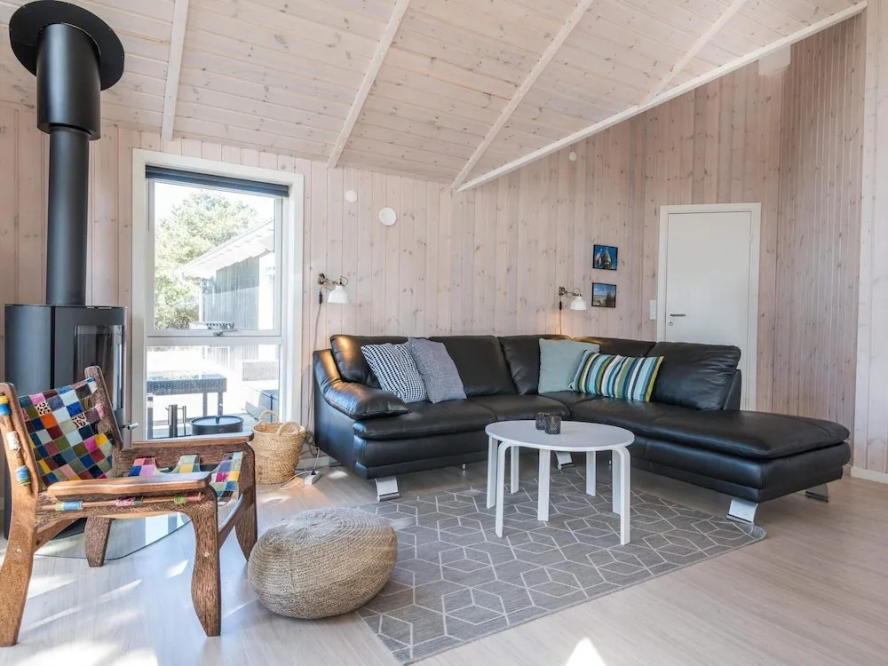 8 person holiday home in Fanø