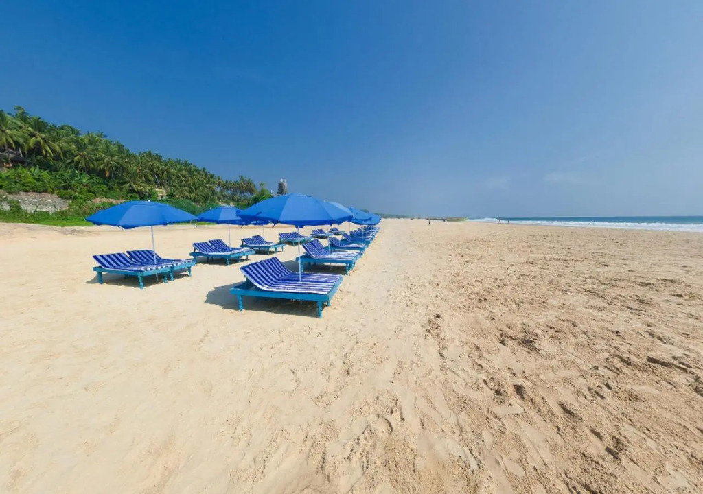 Soma Manaltheeram Ayurveda BeachVillage