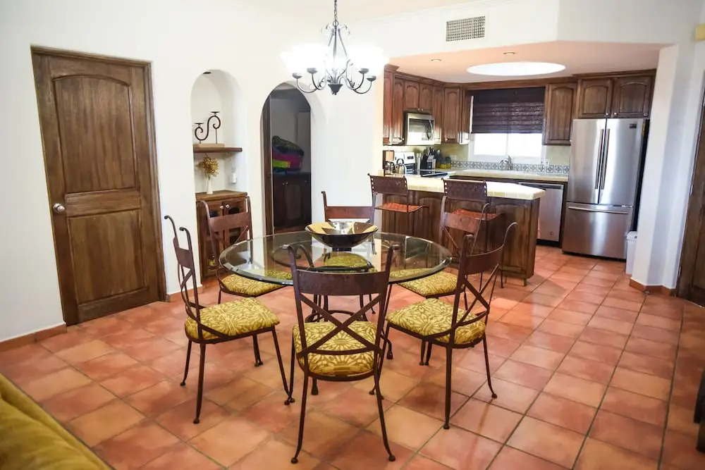 Las Mananitas C1073 BR by Casago