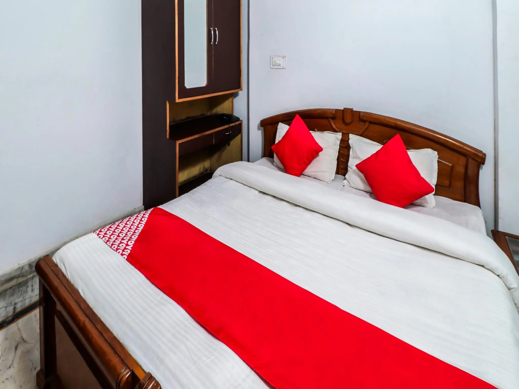 OYO 25077 Hotel Ashoka Regency