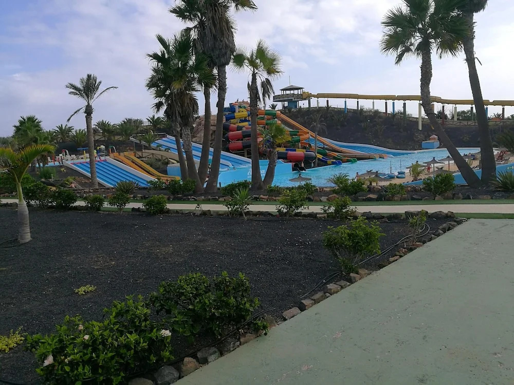 Apartment With 2 Bedrooms in La Oliva, With Shared Pool and Wifi