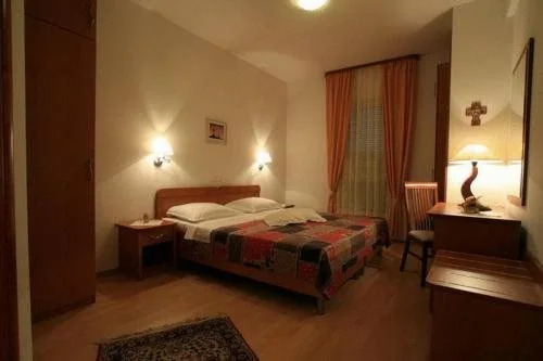 Hotel Leonardo