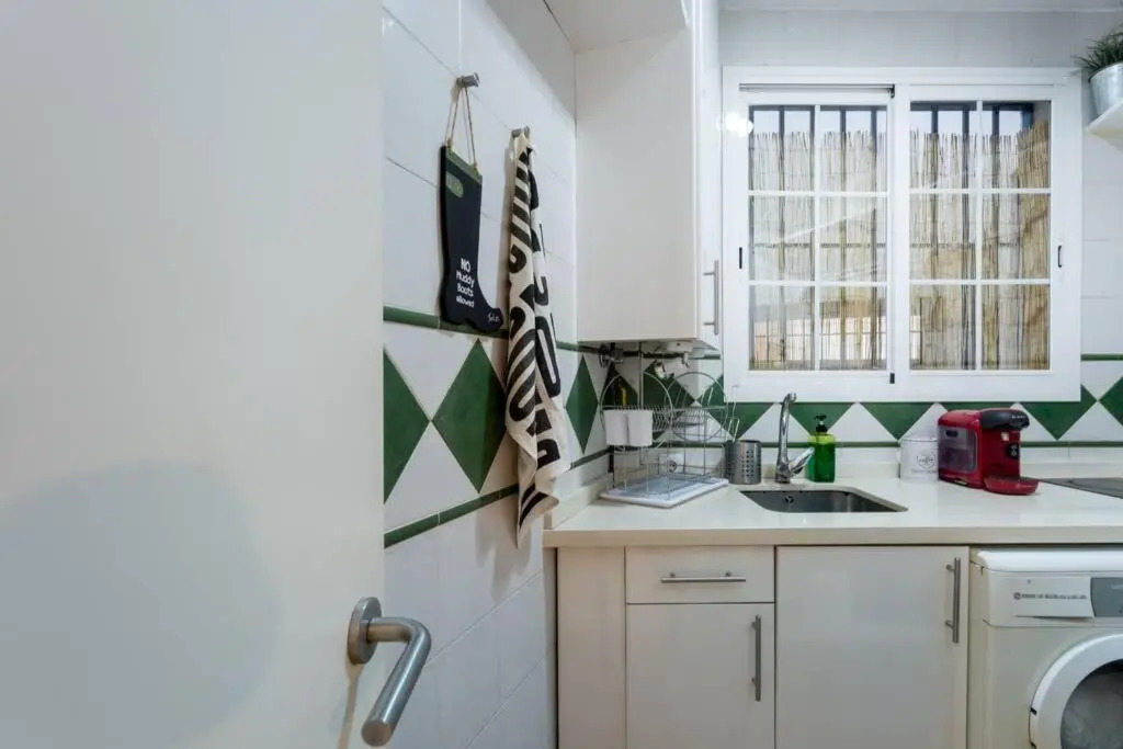 Pretty Duplex In Bohemian District-City Center