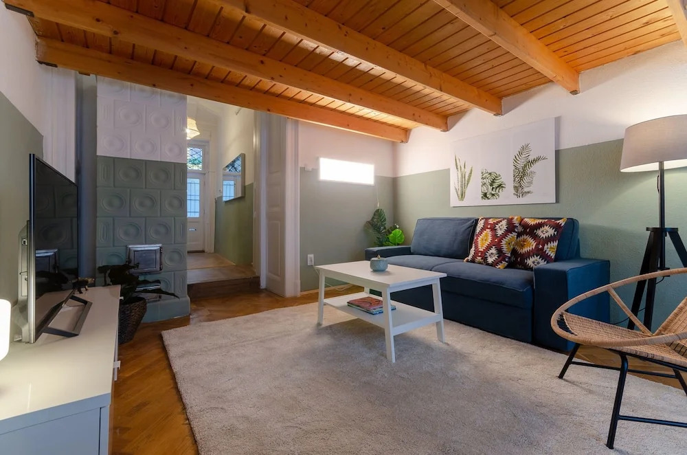 Coriander Apartment