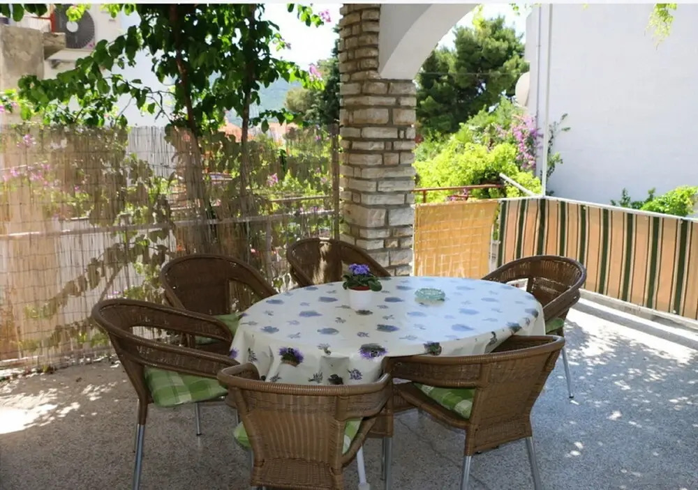 Buffalo - 150m From the Beach & Parking - A1