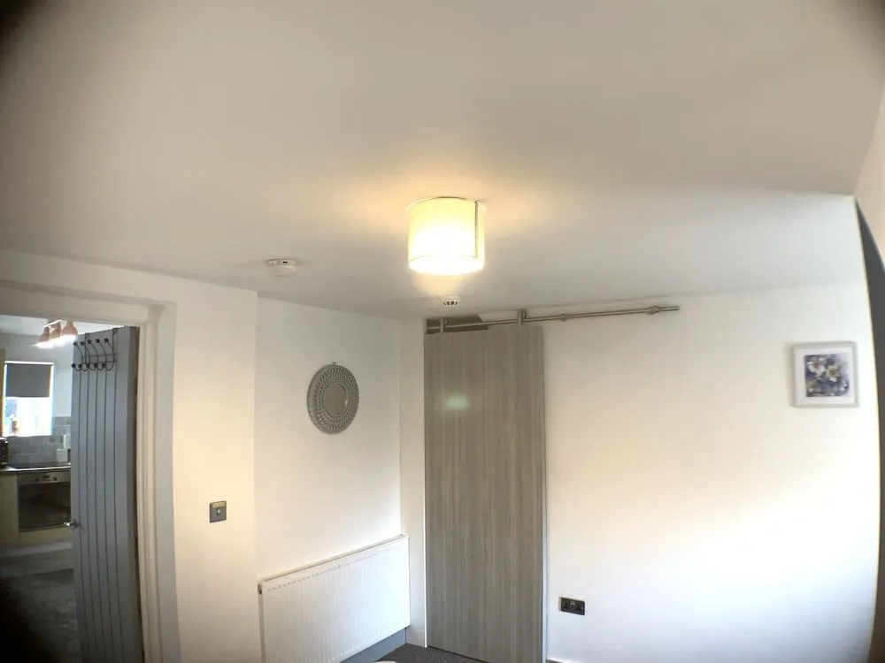 Grand Central Budget Modern Apartments