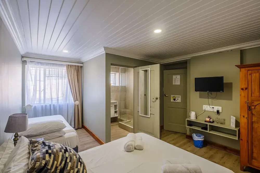 The Cottage Collection Paternoster