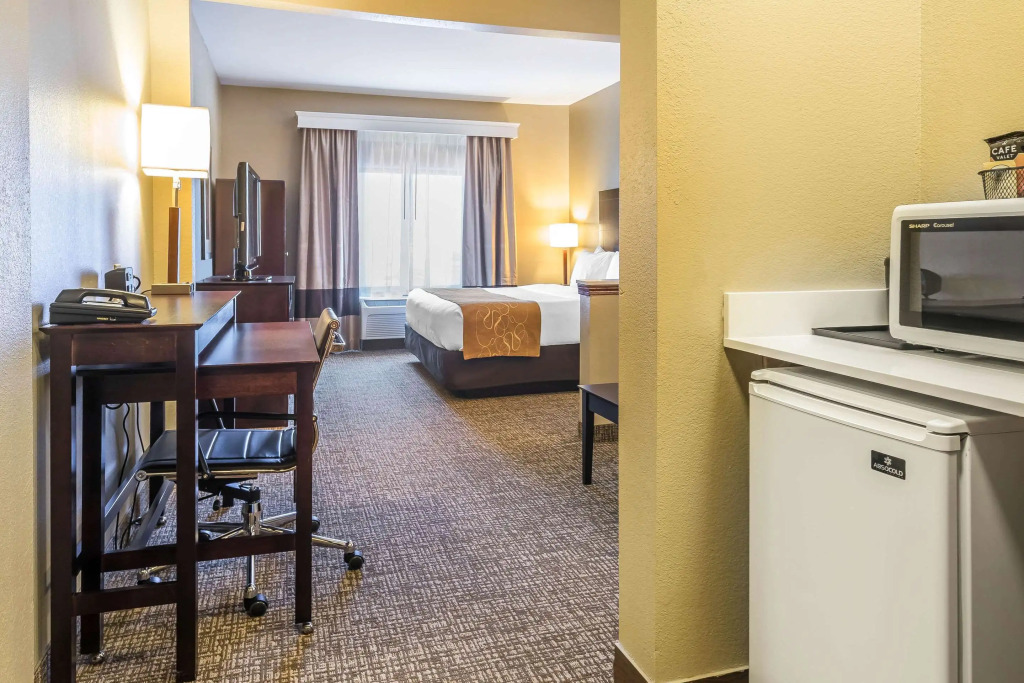 Comfort Suites Fort Wayne North