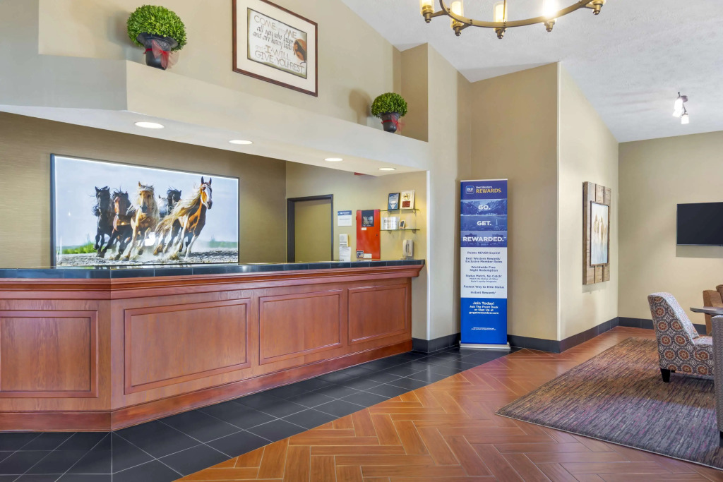 Best Western Plus The Inn at Horse Heaven