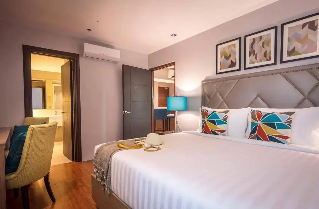 Dalian Peak Hotel