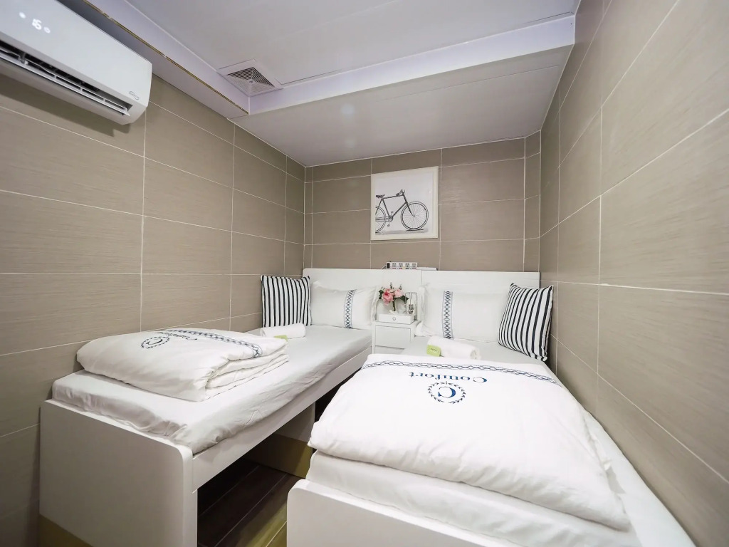 Whole Sunshine International Guest House