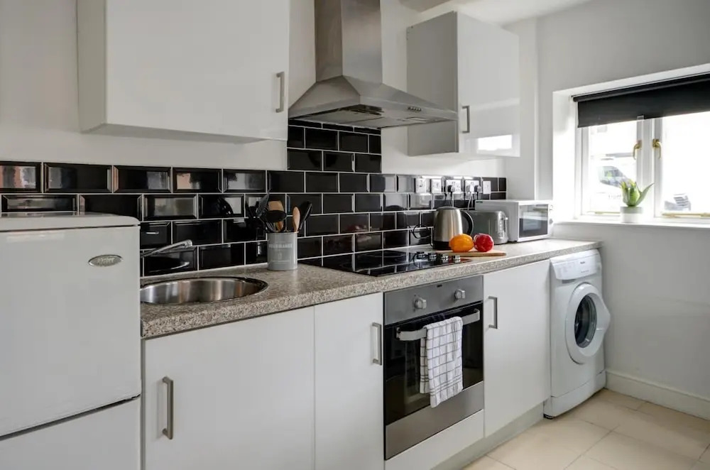 Theoc Cottage in Historic Tewkesbury