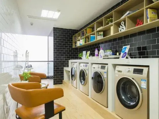 Chengdu Qiyueli · Yun Apartment (West China Hospital Jinjiang Branch)