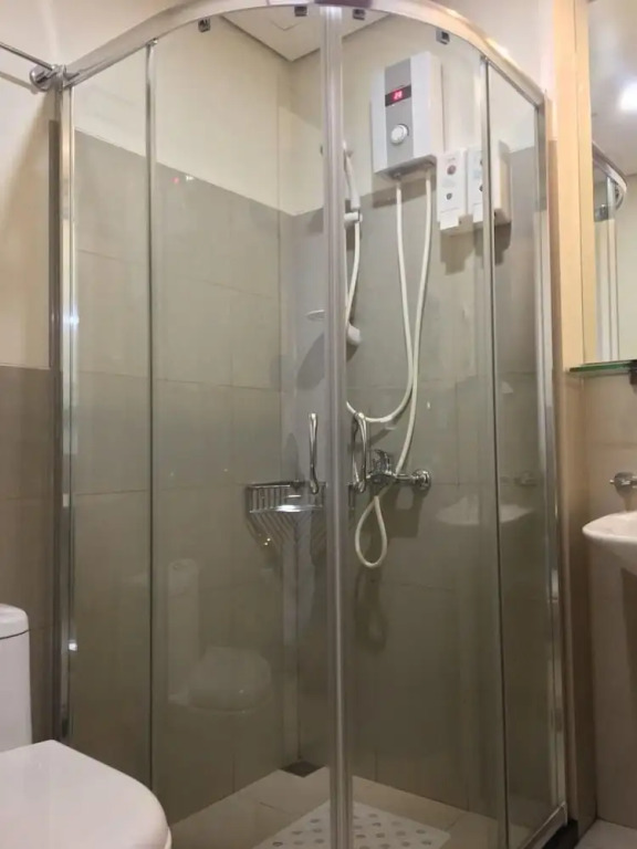 Studio Unit at The Beacon Makati